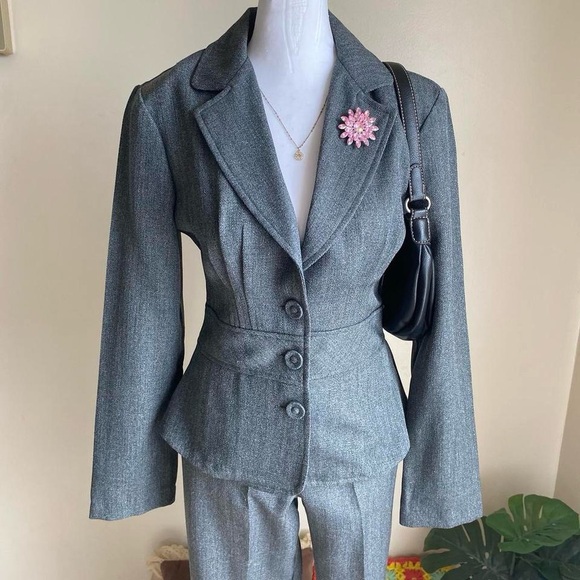 Vintage Y2K B. Smart gray suit set - Picture 6 of 7